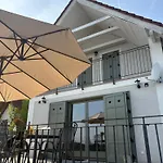 Apartment Haptapta House