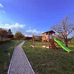 Haptapta House Apartment *