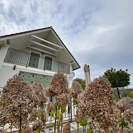 Apartment Haptapta House Balatonudvari